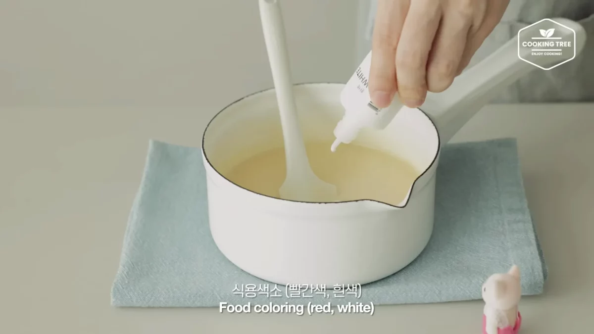 Strawberry Crepe Cheesecake