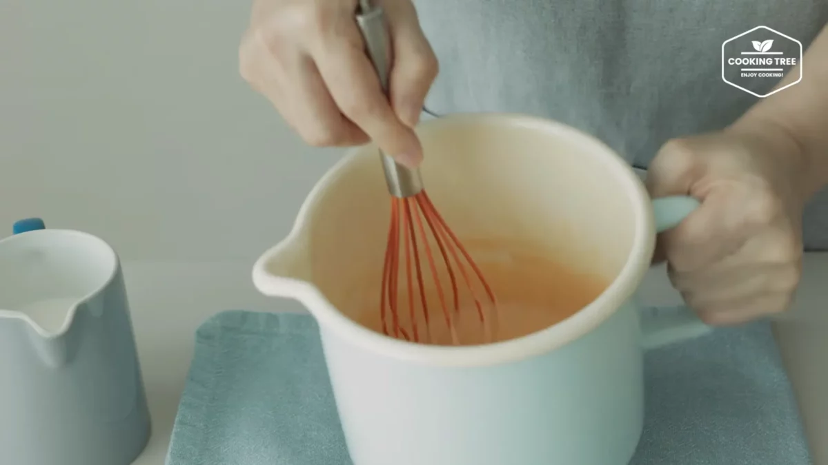 Strawberry Crepe Cheesecake