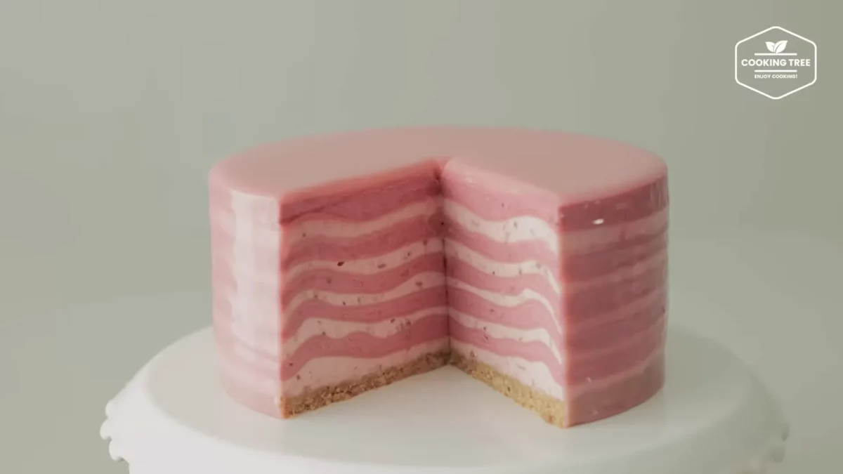 Strawberry Crepe Cheesecake