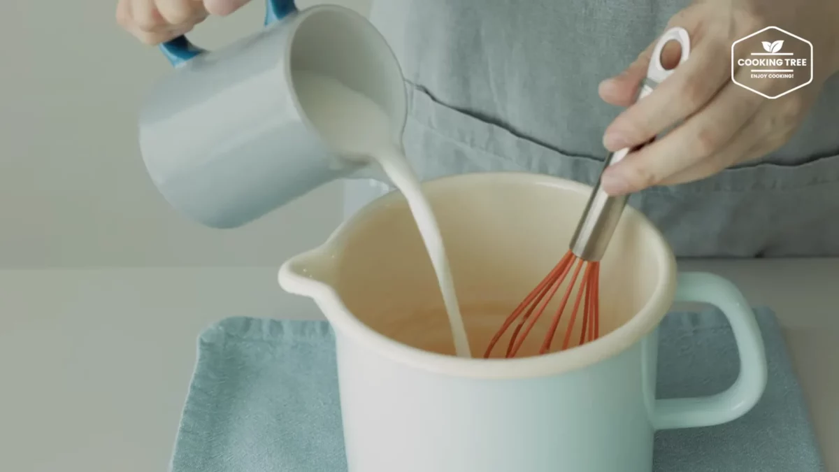 Strawberry Crepe Cheesecake