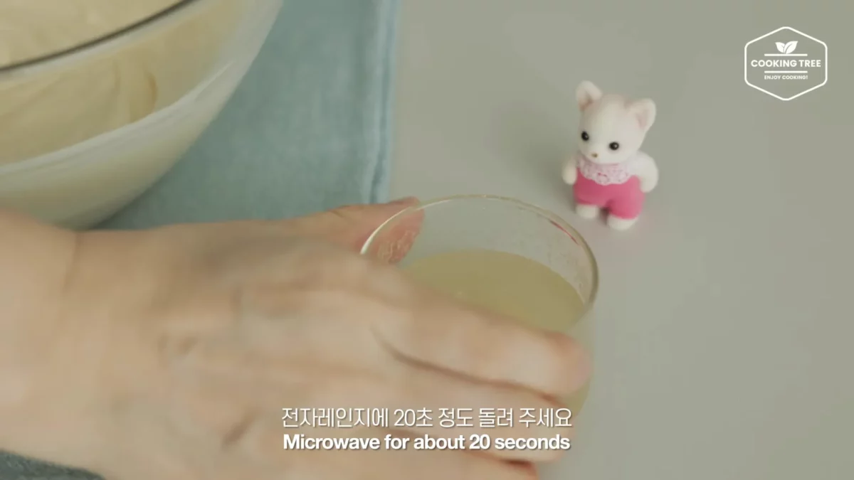 Strawberry Crepe Cheesecake