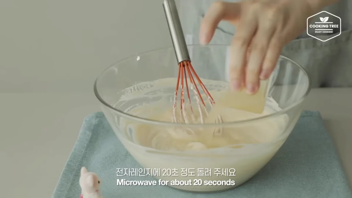 Strawberry Crepe Cheesecake