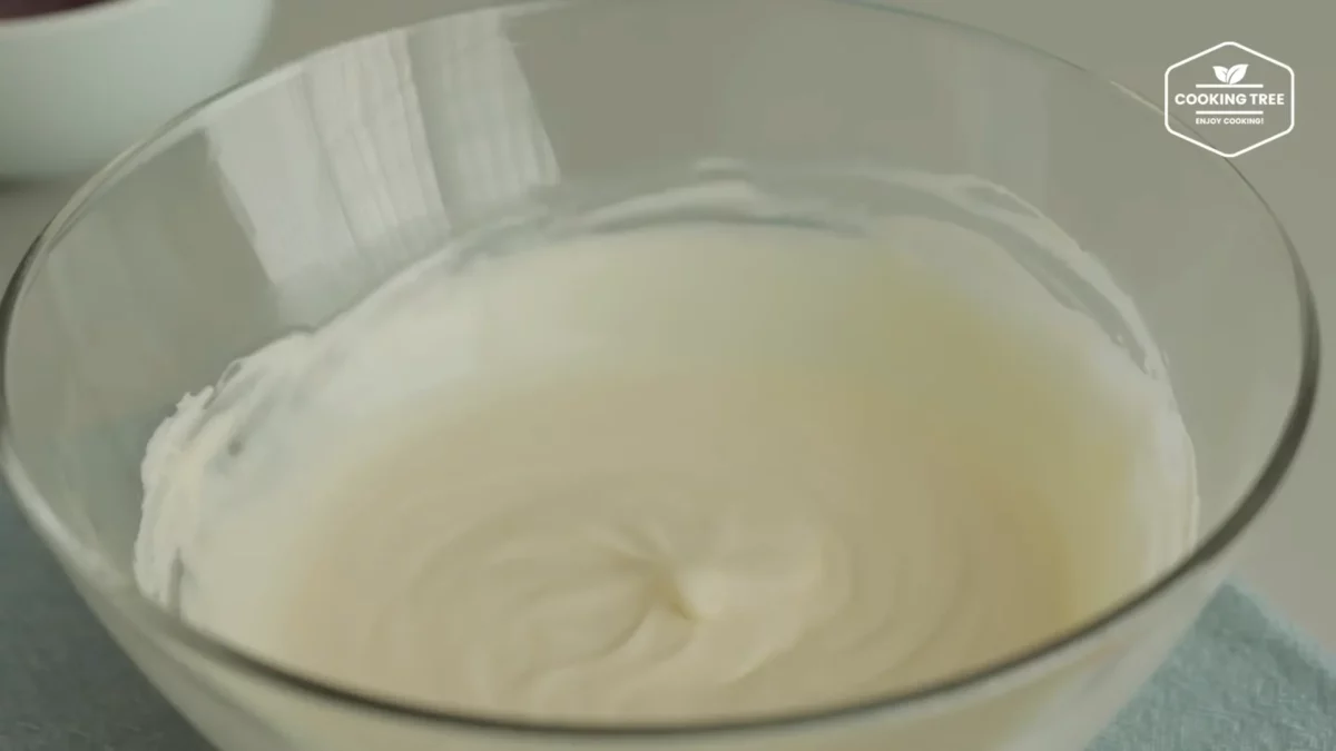 Strawberry Crepe Cheesecake