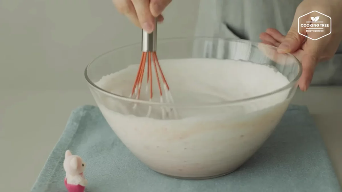 Strawberry Crepe Cheesecake