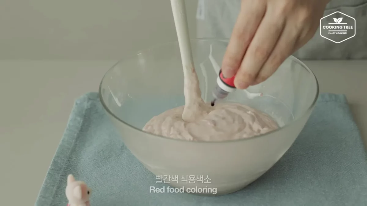 Strawberry Crepe Cheesecake