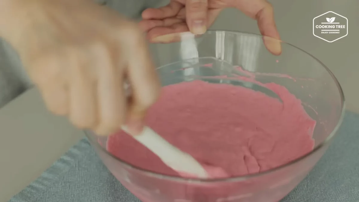 Strawberry Crepe Cheesecake