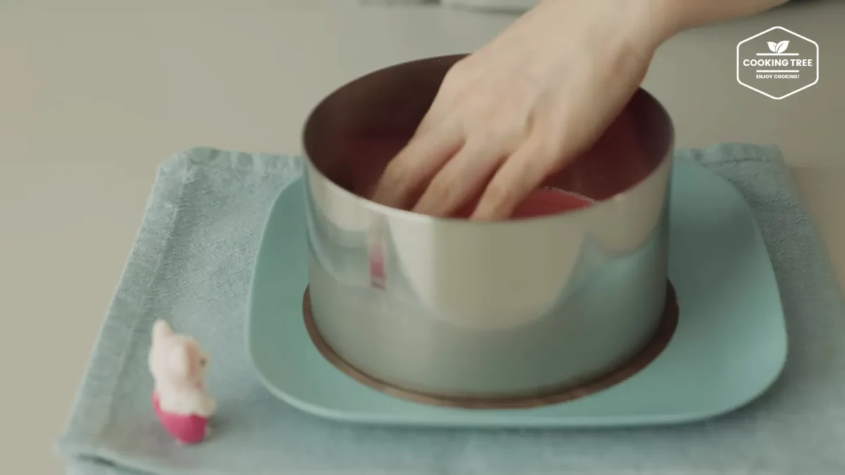 Strawberry Crepe Cheesecake