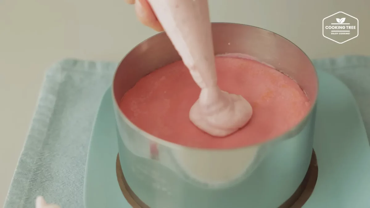 Strawberry Crepe Cheesecake