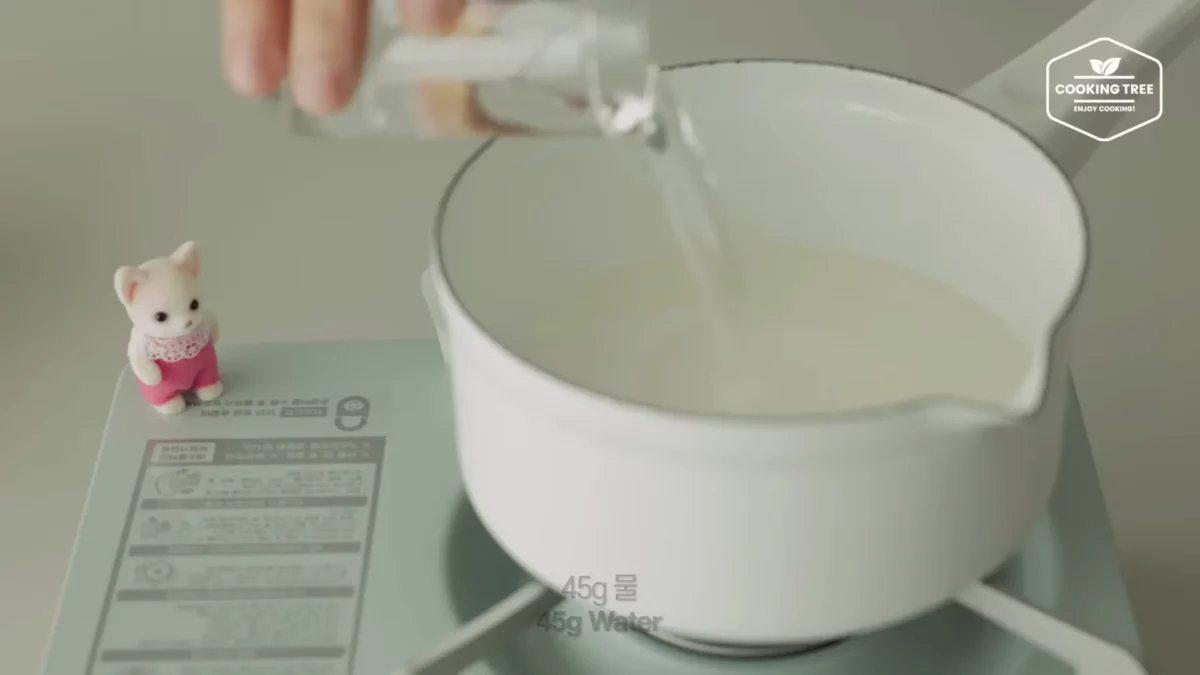 Strawberry Crepe Cheesecake