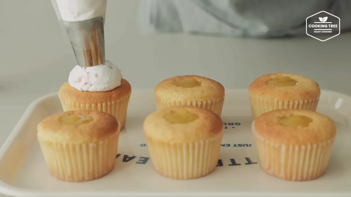 Mango Grapefruit Castella Cupcake Recipe