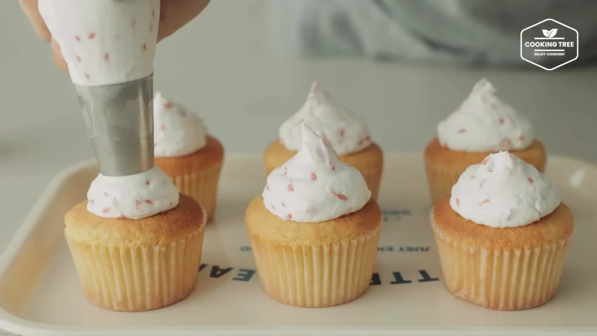 Mango Grapefruit Castella Cupcake Recipe