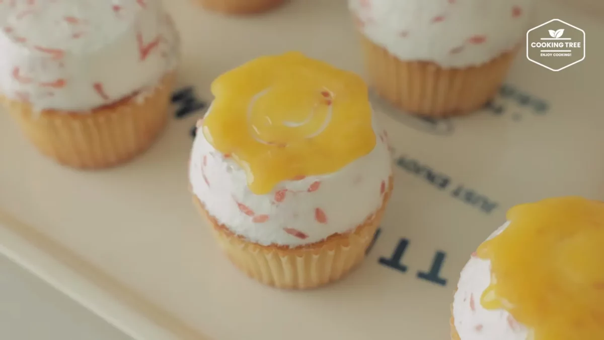 Mango Grapefruit Castella Cupcake Recipe