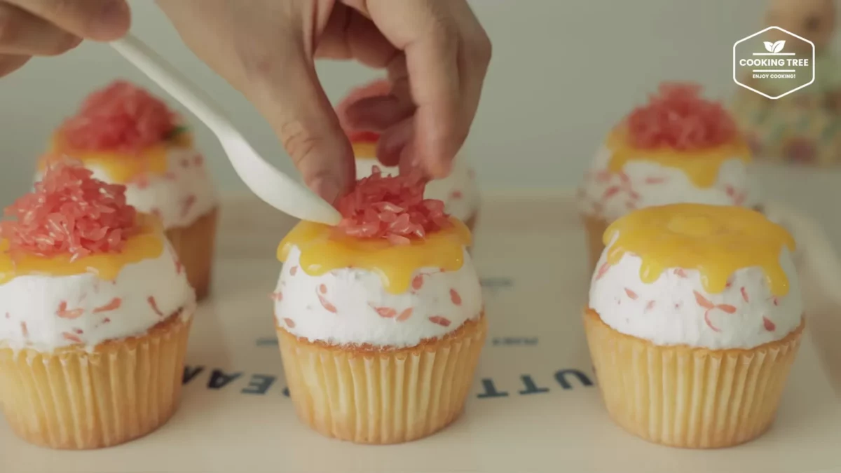 Mango Grapefruit Castella Cupcake Recipe