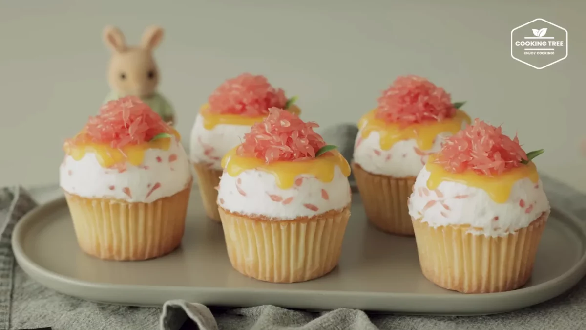 Mango Grapefruit Castella Cupcake Recipe