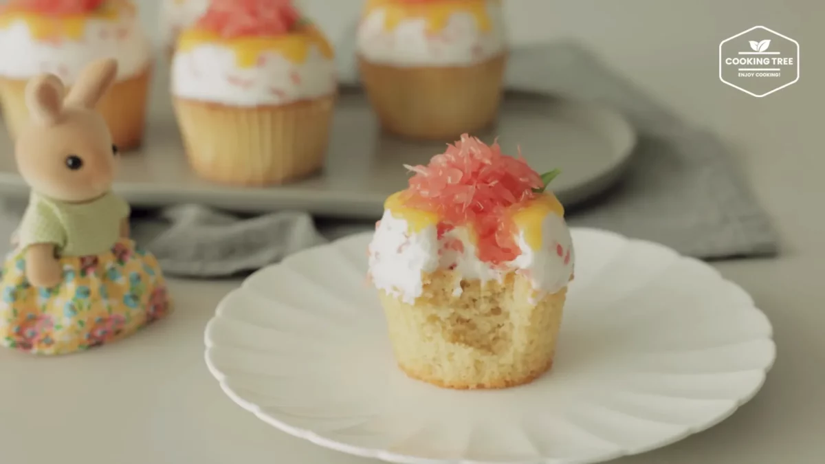 Mango Grapefruit Castella Cupcake Recipe