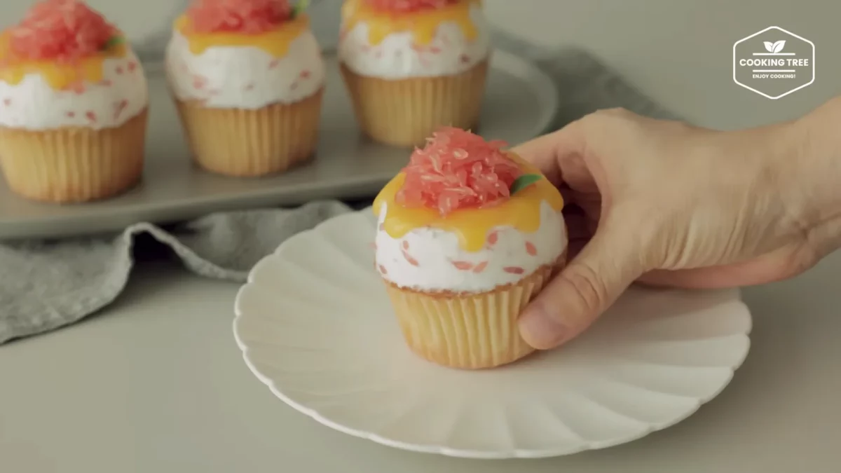 Mango Grapefruit Castella Cupcake Recipe