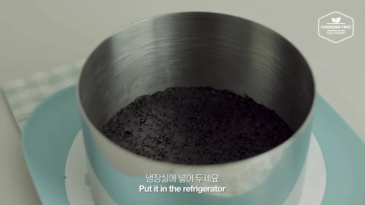 No Bake Green Tea Oreo Cheesecake