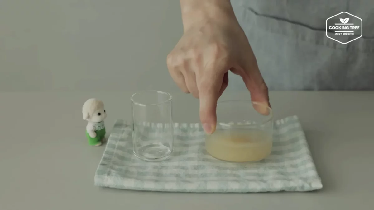 No Bake Green Tea Oreo Cheesecake