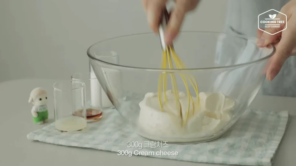 No Bake Green Tea Oreo Cheesecake