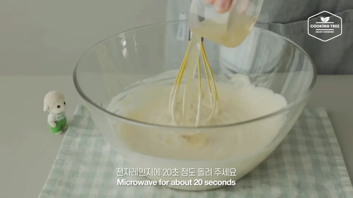 No Bake Green Tea Oreo Cheesecake