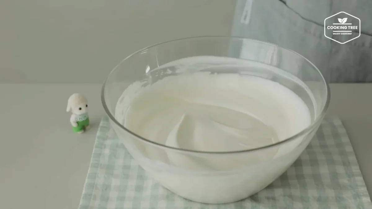 No Bake Green Tea Oreo Cheesecake