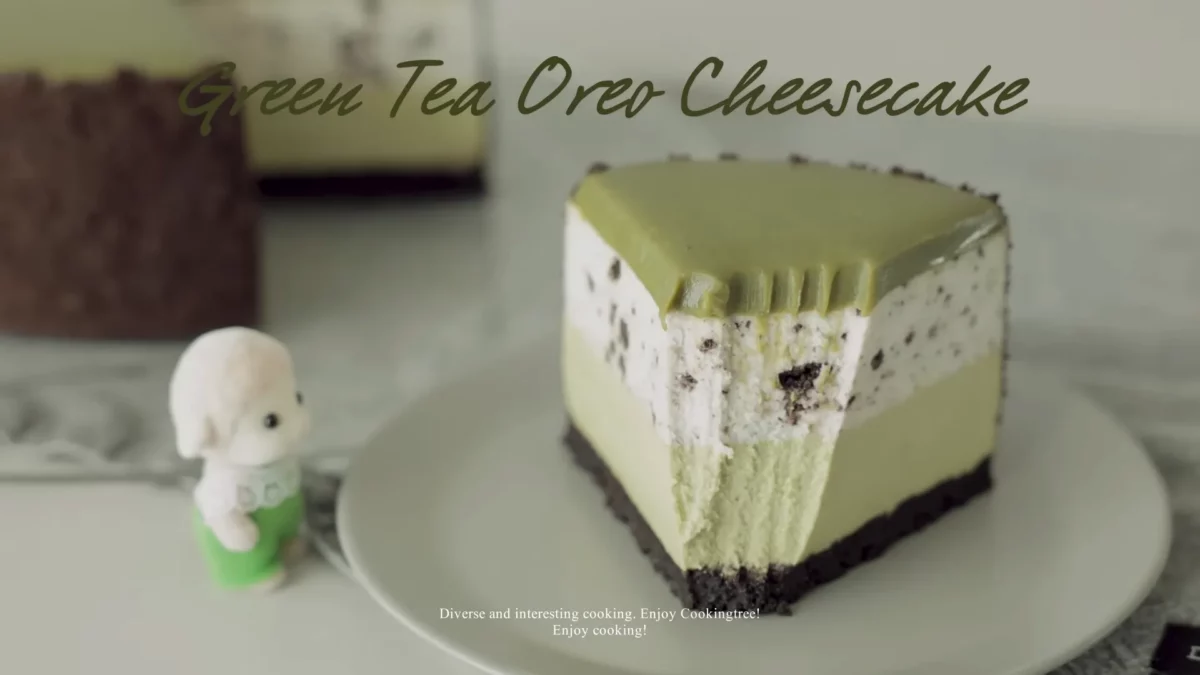 No Bake Green Tea Oreo Cheesecake