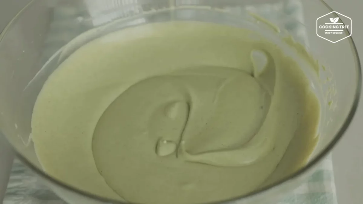 No Bake Green Tea Oreo Cheesecake