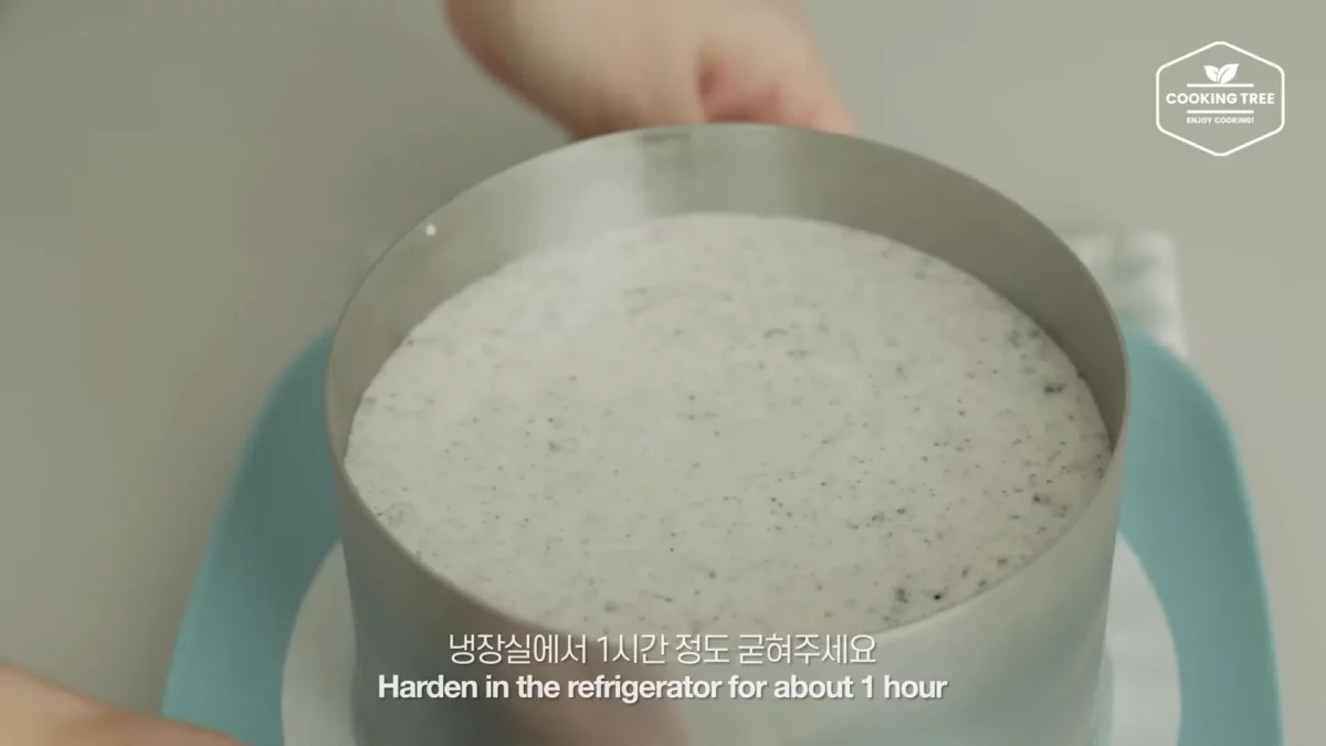 No Bake Green Tea Oreo Cheesecake