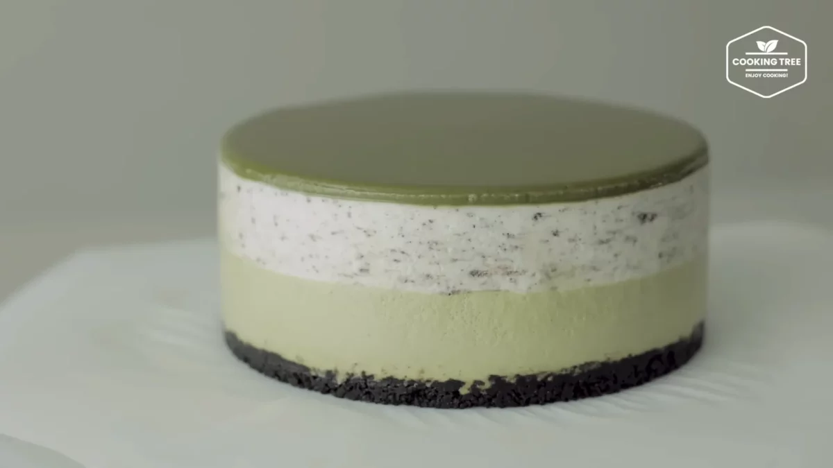 No Bake Green Tea Oreo Cheesecake