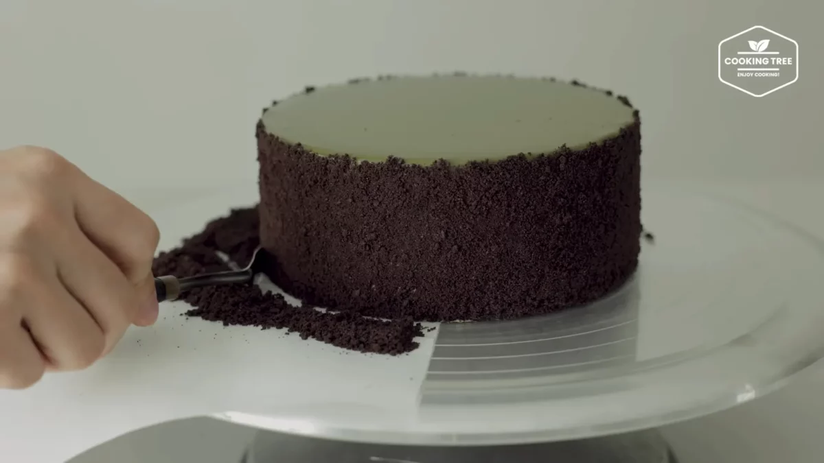 No Bake Green Tea Oreo Cheesecake