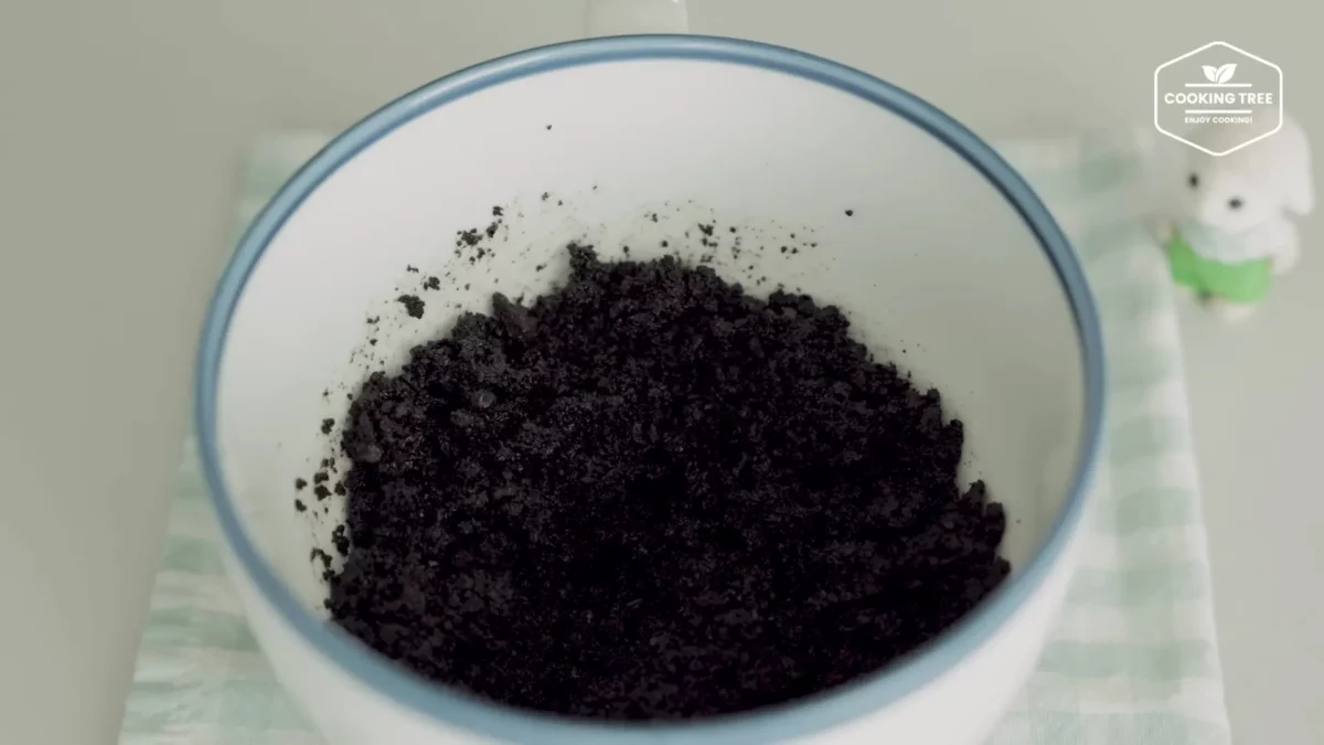 No Bake Green Tea Oreo Cheesecake