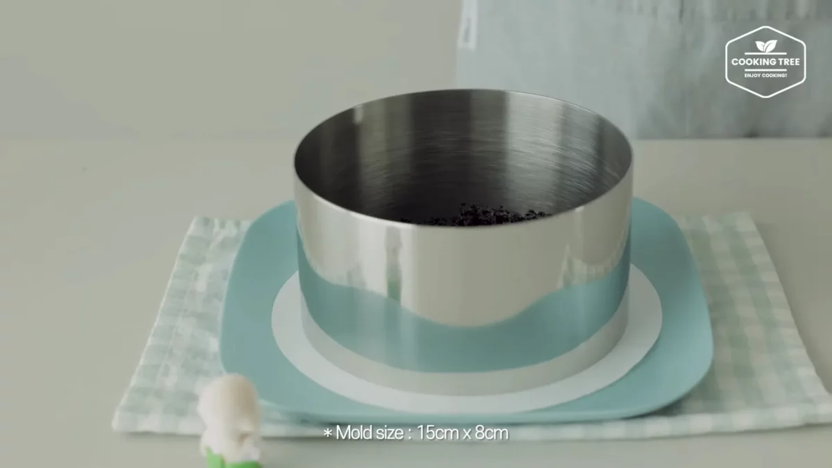 No Bake Green Tea Oreo Cheesecake