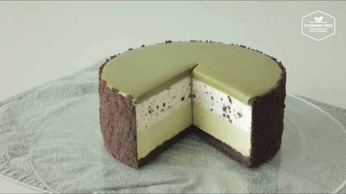 No Bake Green Tea Oreo Cheesecake