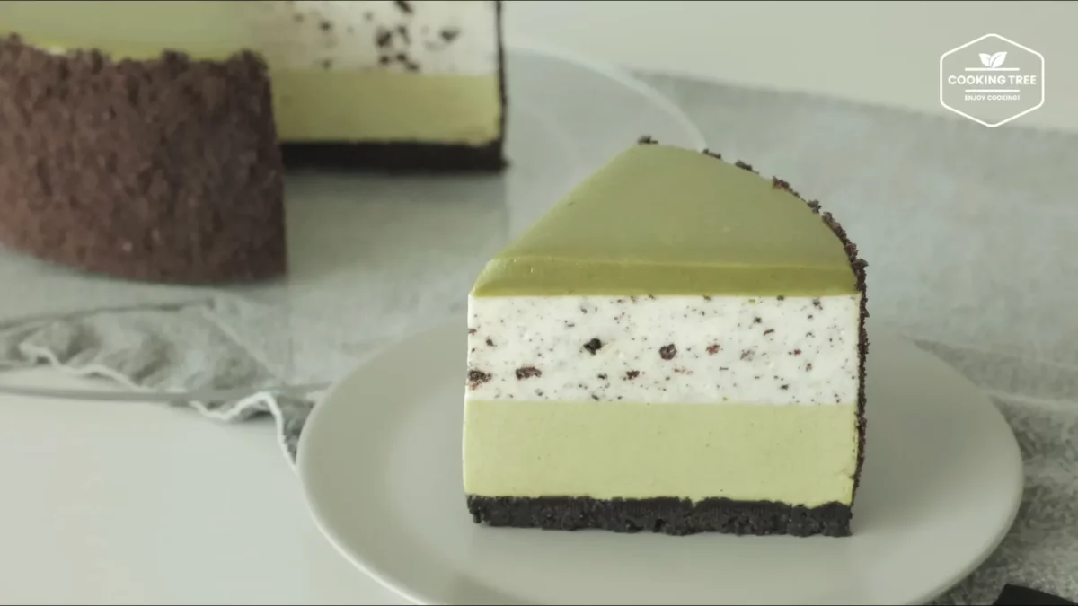No Bake Green Tea Oreo Cheesecake