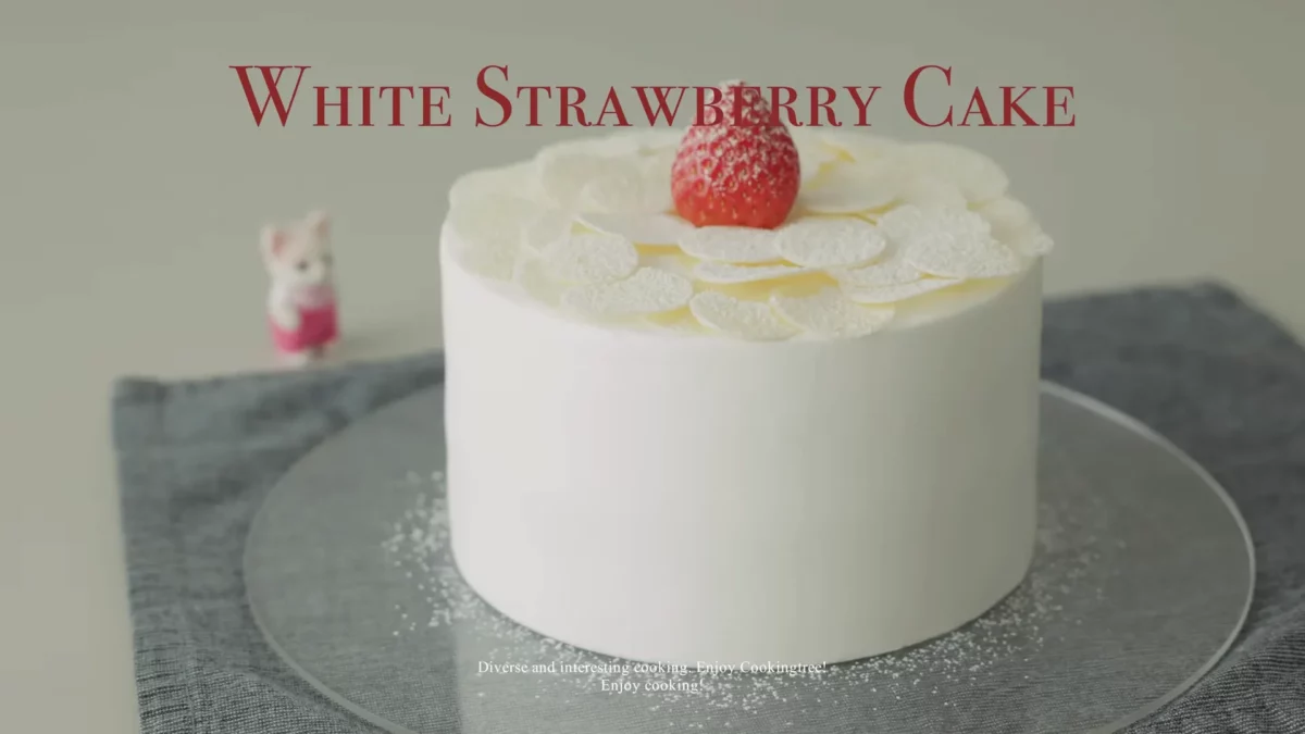 White Strawberry Cake Recipe