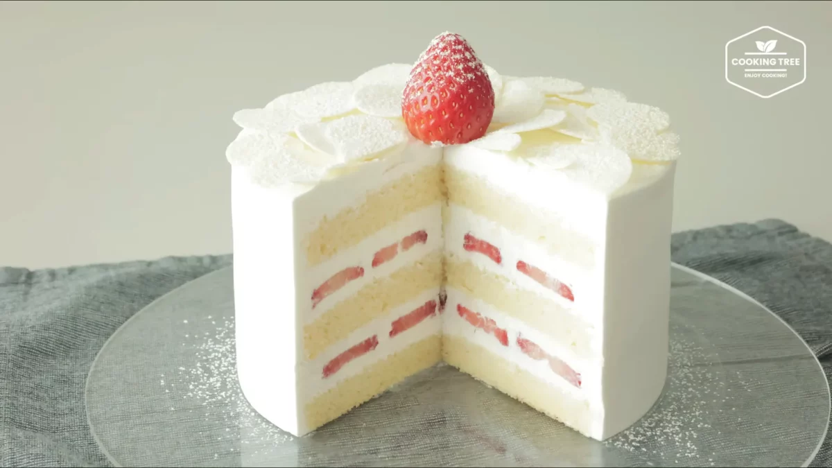 White Strawberry Cake Recipe