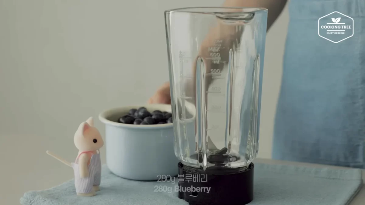 Blueberry Roll Cake Cheesecake Recipe