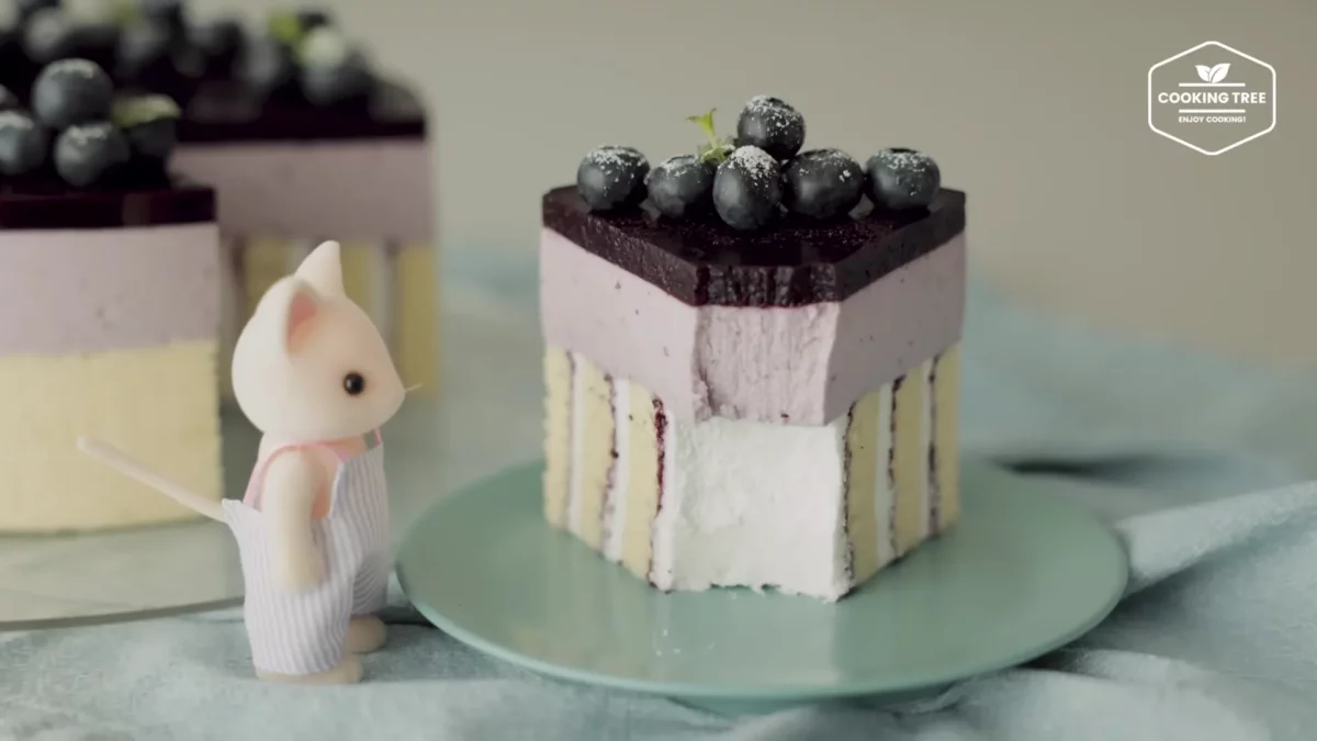 Blueberry Roll Cake Cheesecake Recipe