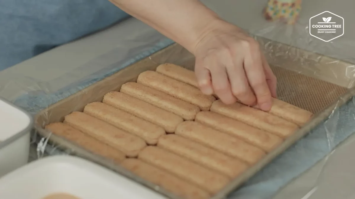 Easy Lady Fingers Dessert Recipe