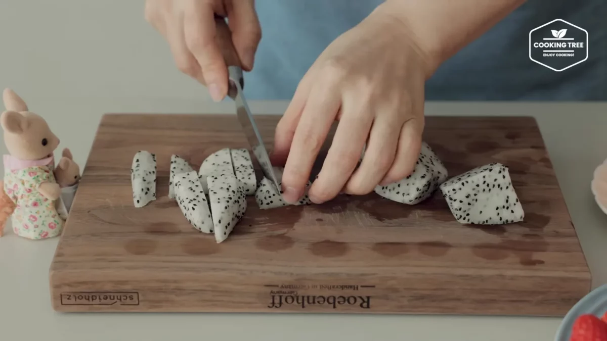 Fruit Crepe Roll Cake Recipe