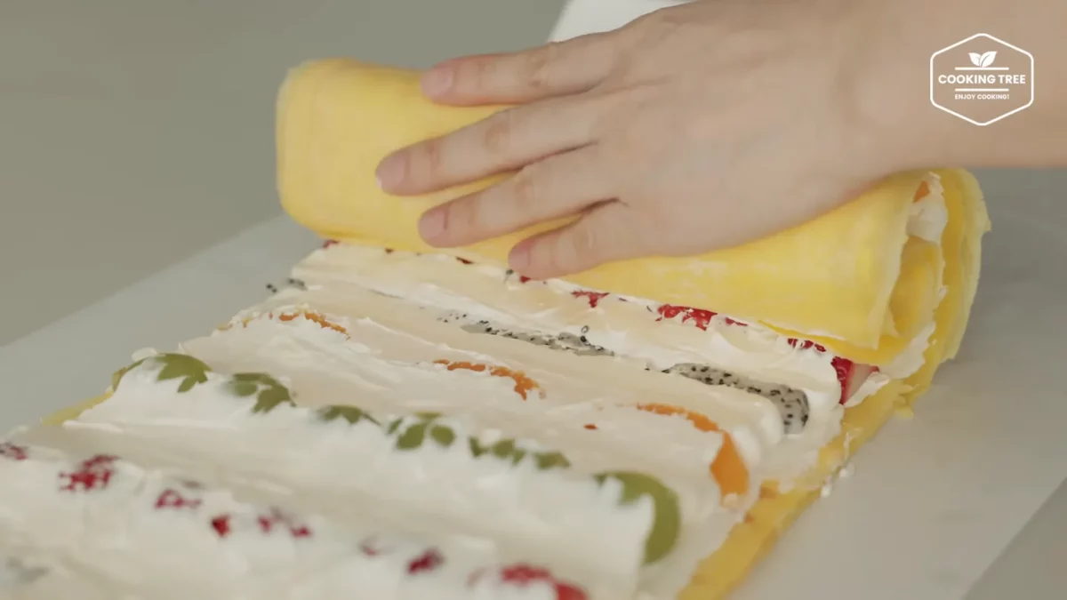 Fruit Crepe Roll Cake Recipe